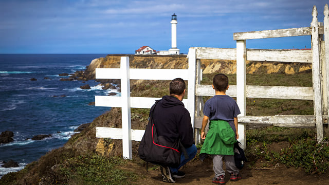 father and son viewing point arena lighthouse